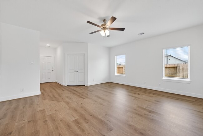 Building Photo - 4506 Blue Mountain Laurel St