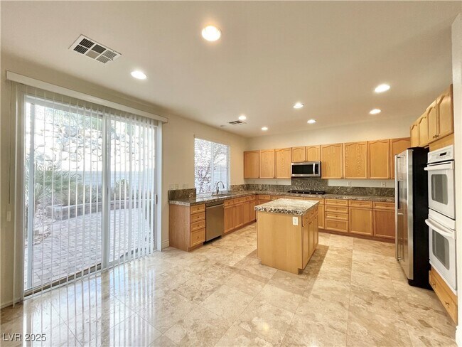 Building Photo - 1590 Sabatini Dr