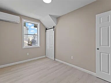 Building Photo - 265 California Ave