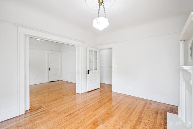Building Photo - 848 14th St