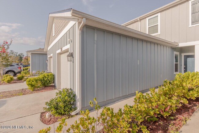 Building Photo - 983 Observatory Pkwy