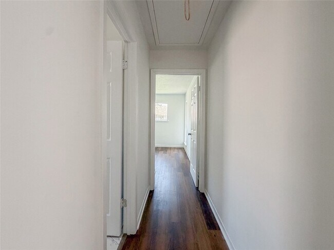 Building Photo - 12779 Enchanted Path Dr