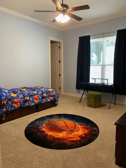 Bedroom - 18419 Golden Maize