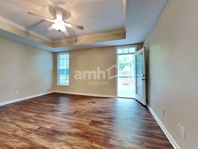 Building Photo - 8000 Trinity Shore Cir
