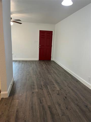 Building Photo - 2915 Falls Dr