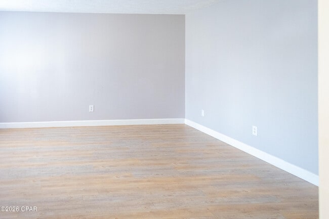 Building Photo - 1029 Bradley Cir