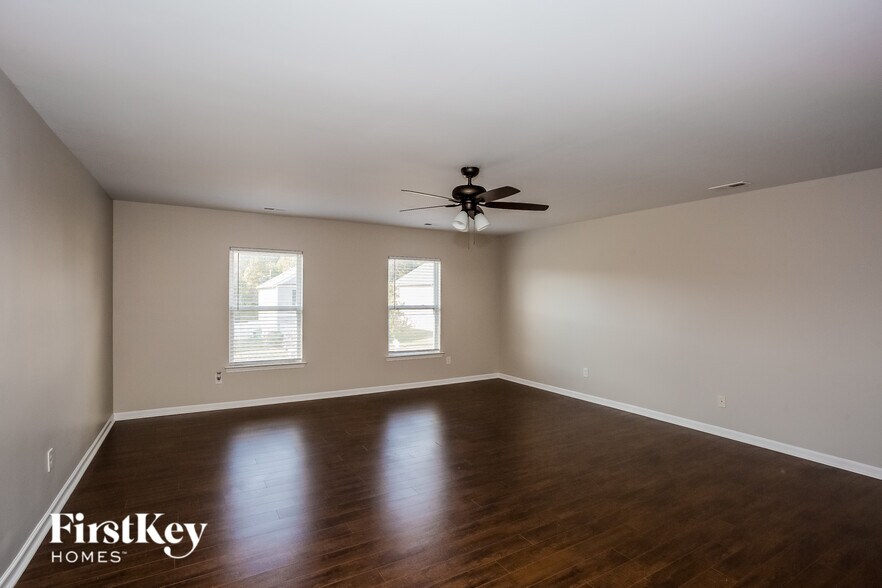 Building Photo - 15221 Chowning Tavern Ln