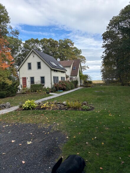 Primary Photo - 245 High Rd