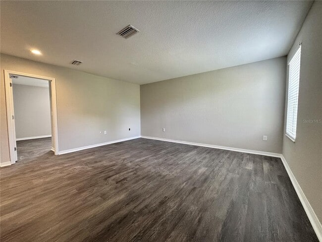 Building Photo - 3127 24th St W