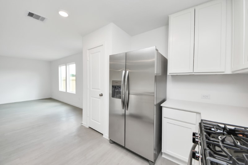 Building Photo - 25312 Leather Leaf Ct