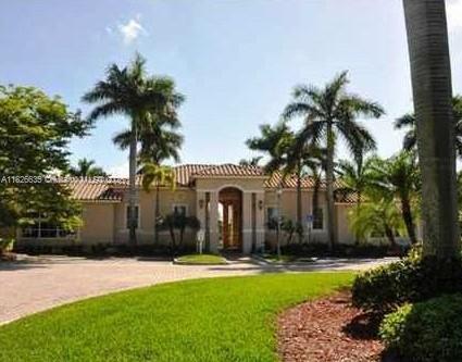 Building Photo - 743 SW 190th Ave