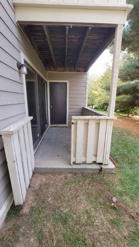 Building Photo - 1303 Morris Ct
