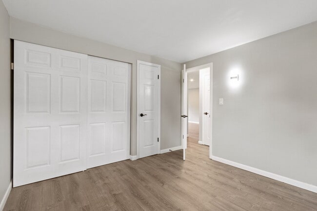 Building Photo - 1119 Winona Dr