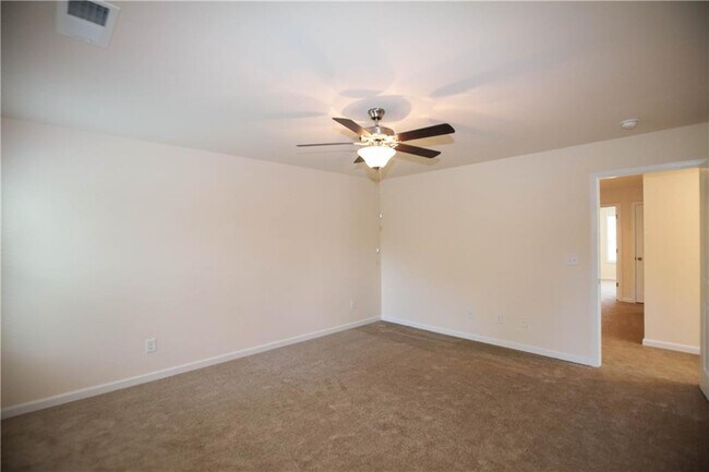 Building Photo - 4295 Almanor Cir