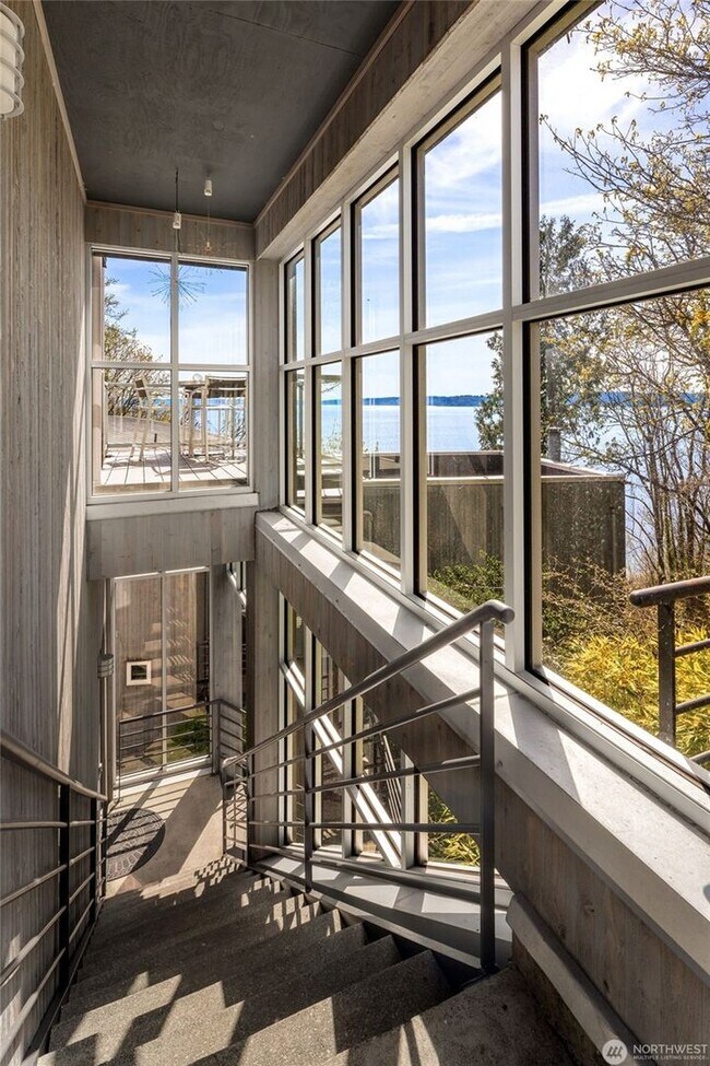 Building Photo - Architectural Seattle Masterpiece with Pan...
