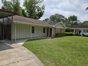 Building Photo - 3706 Galway Ln