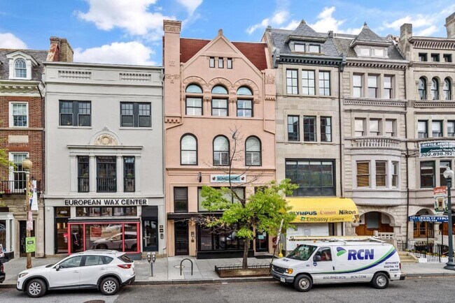 Building Photo - 1737 Connecticut Ave NW