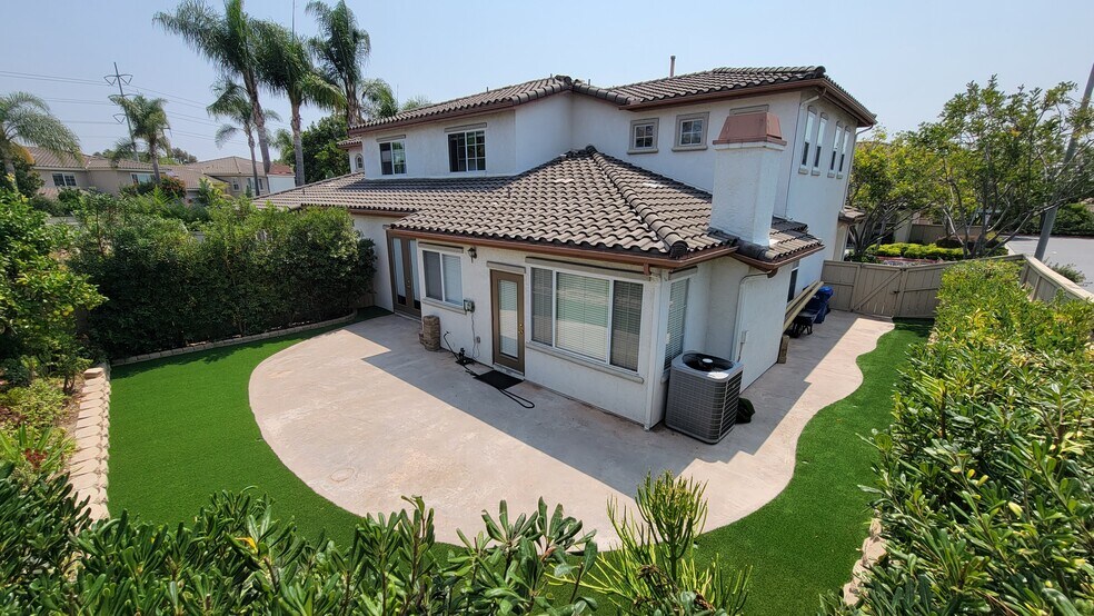 Building Photo - 1750 Nolina Ct
