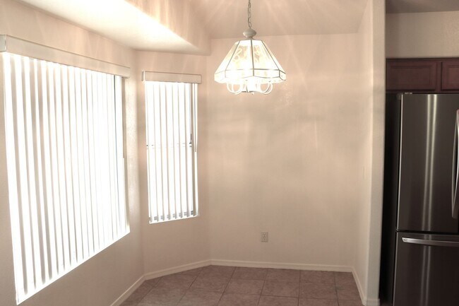 Building Photo - 2844 Cabo Villano Dr