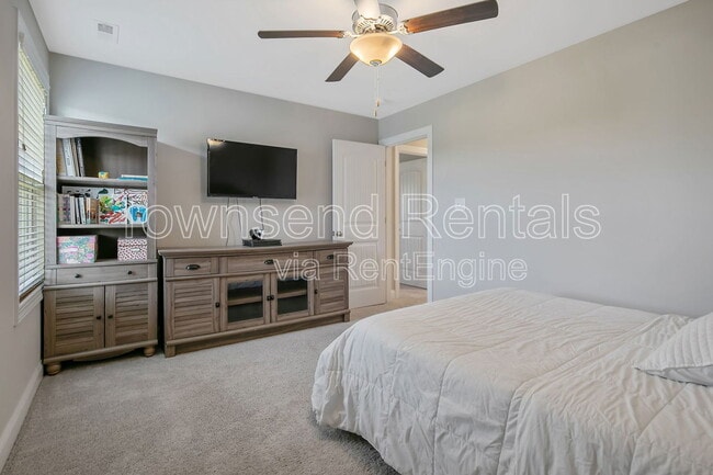 Building Photo - 1408 Friar Rock Cir