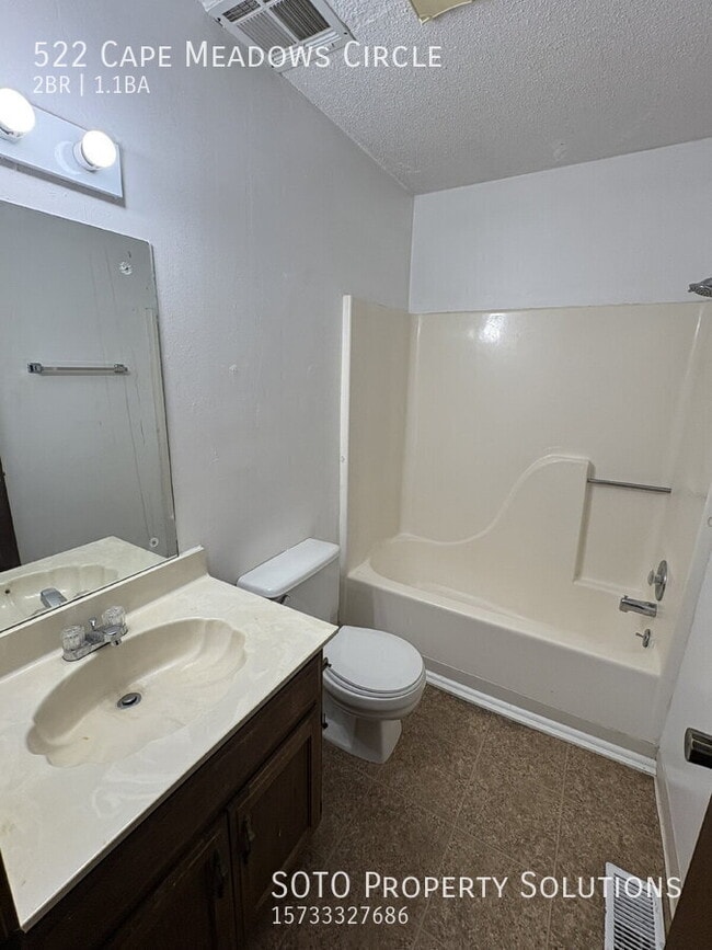 Building Photo - 522 Cape Meadows Cir