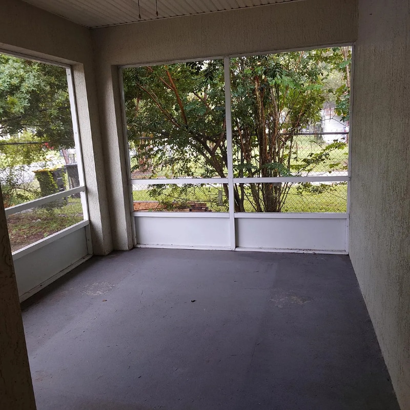 Building Photo - 917 Jensen Ave