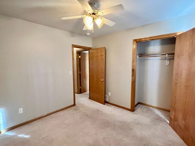 Building Photo - Cozy 3 Bedroom Ranch Home in Greenwood