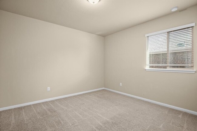 Building Photo - 16440 Pienza Dr