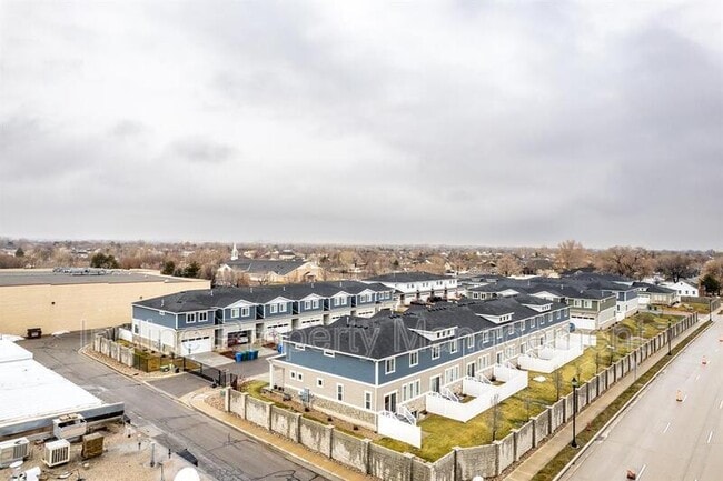 Building Photo - 12509 S Shadow Bnd Ln