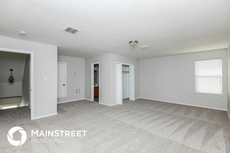 Building Photo - 7436 Grass Valley Tr