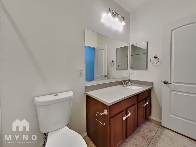 Building Photo - 98 N 193rd Ave