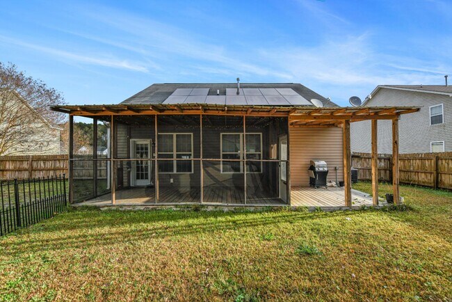 Building Photo - 4732 Lewis And Clark Trail