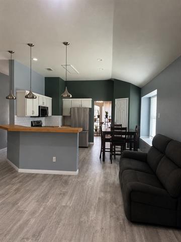 Building Photo - 5904 Alcova Ln