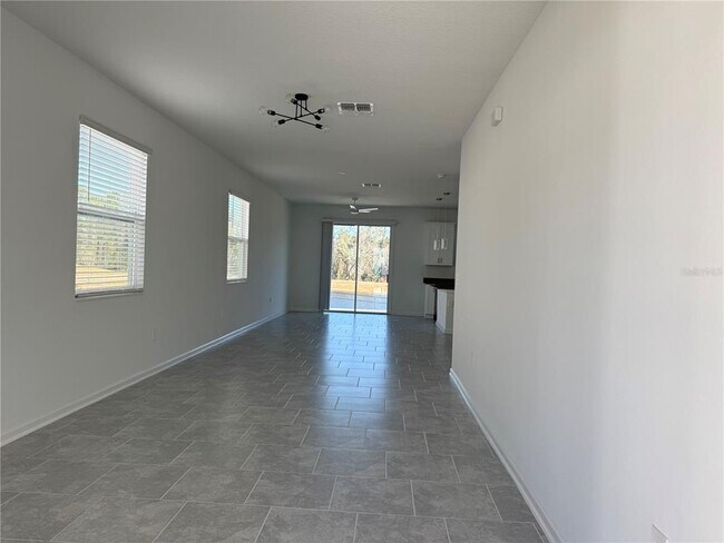 Building Photo - 7489 Stone Crk Trl