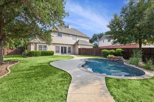 Building Photo - 6043 Fieldstone Dr