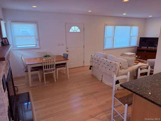 Building Photo - 16 Magee Dr