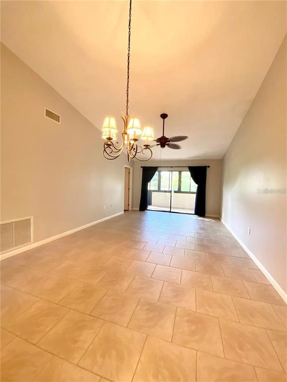 Building Photo - 3625 Longmeadow