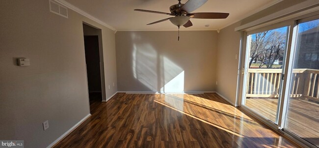 Building Photo - 6974 Knighthood Ln