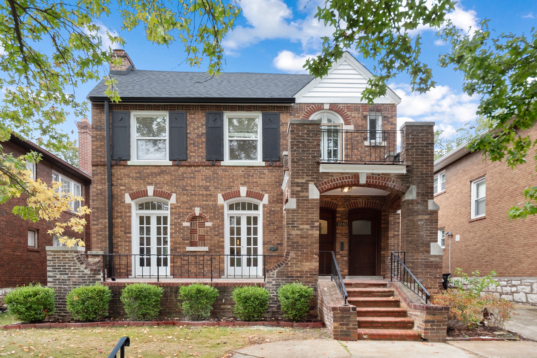 Building Photo - 7246 Amherst Ave