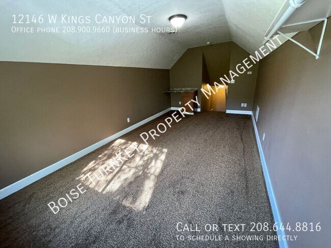 Building Photo - 12146 W Kings Canyon St