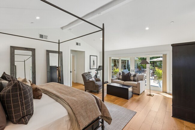 Building Photo - 760 Zinfandel Ln