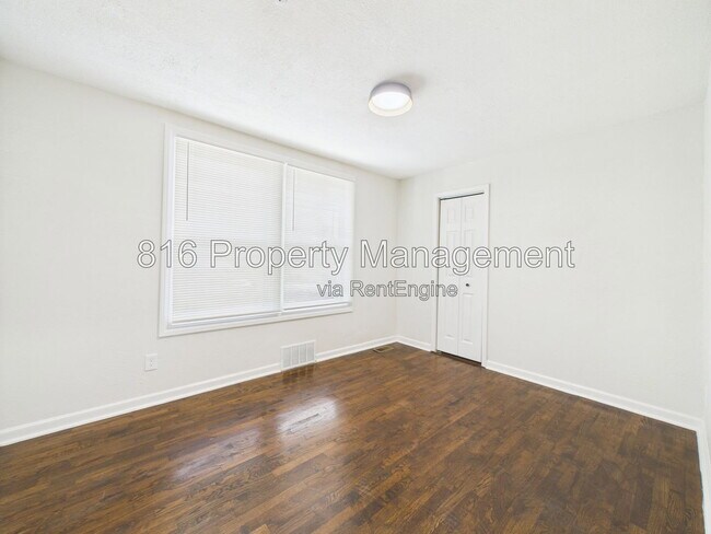 Building Photo - 8404 E 47th Terrace