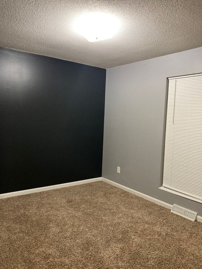 Building Photo - NEW YEAR & New and Improved Price