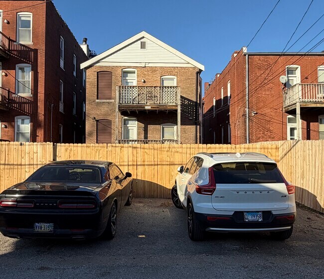 Building Photo - 5932 McPherson Ave