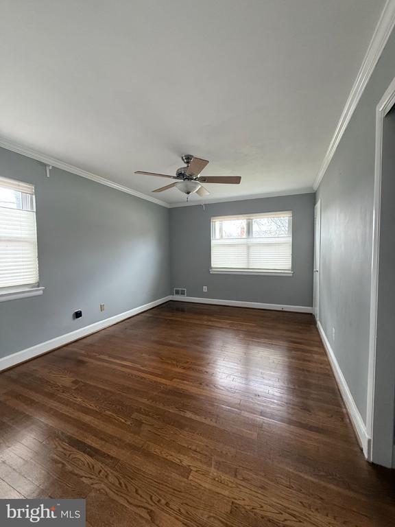 Building Photo - 9709 Saxony Rd