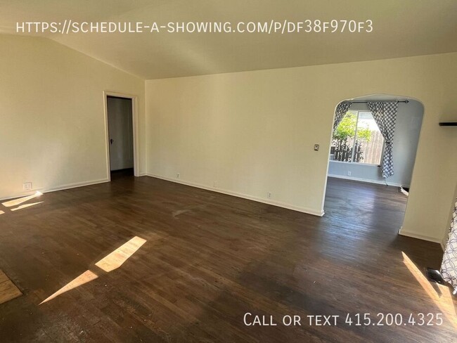 Building Photo - 1605 Elmwood Ave