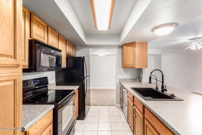 Building Photo - 3535 W Saint Moritz Ln