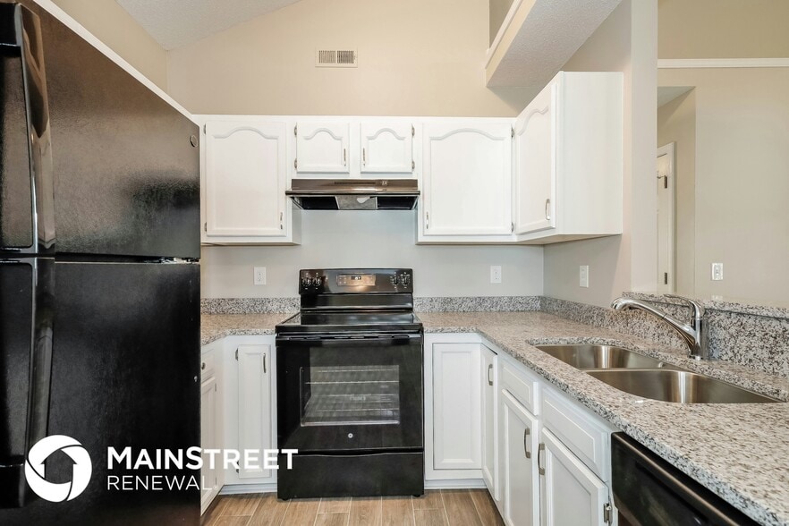 Building Photo - 4113 Regency Dr