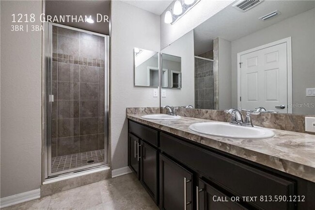 Building Photo - 1218 Grantham Dr