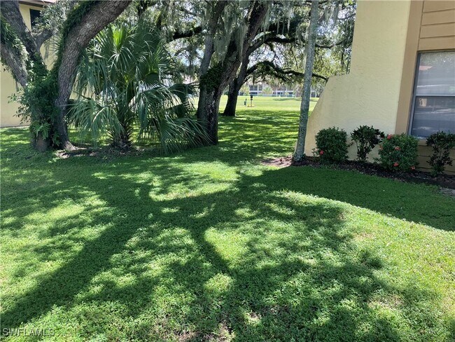 Building Photo - 2137 Golfside Village Dr